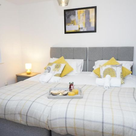 2Bedrm-4Guests-Parking-Nearstation Apartment London Exterior photo